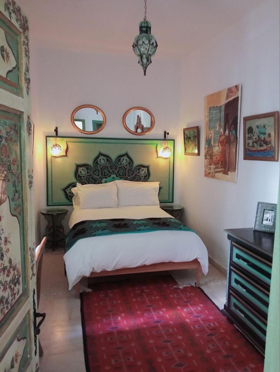 El Patio Courtyard House Hotel Tunis Exterior photo