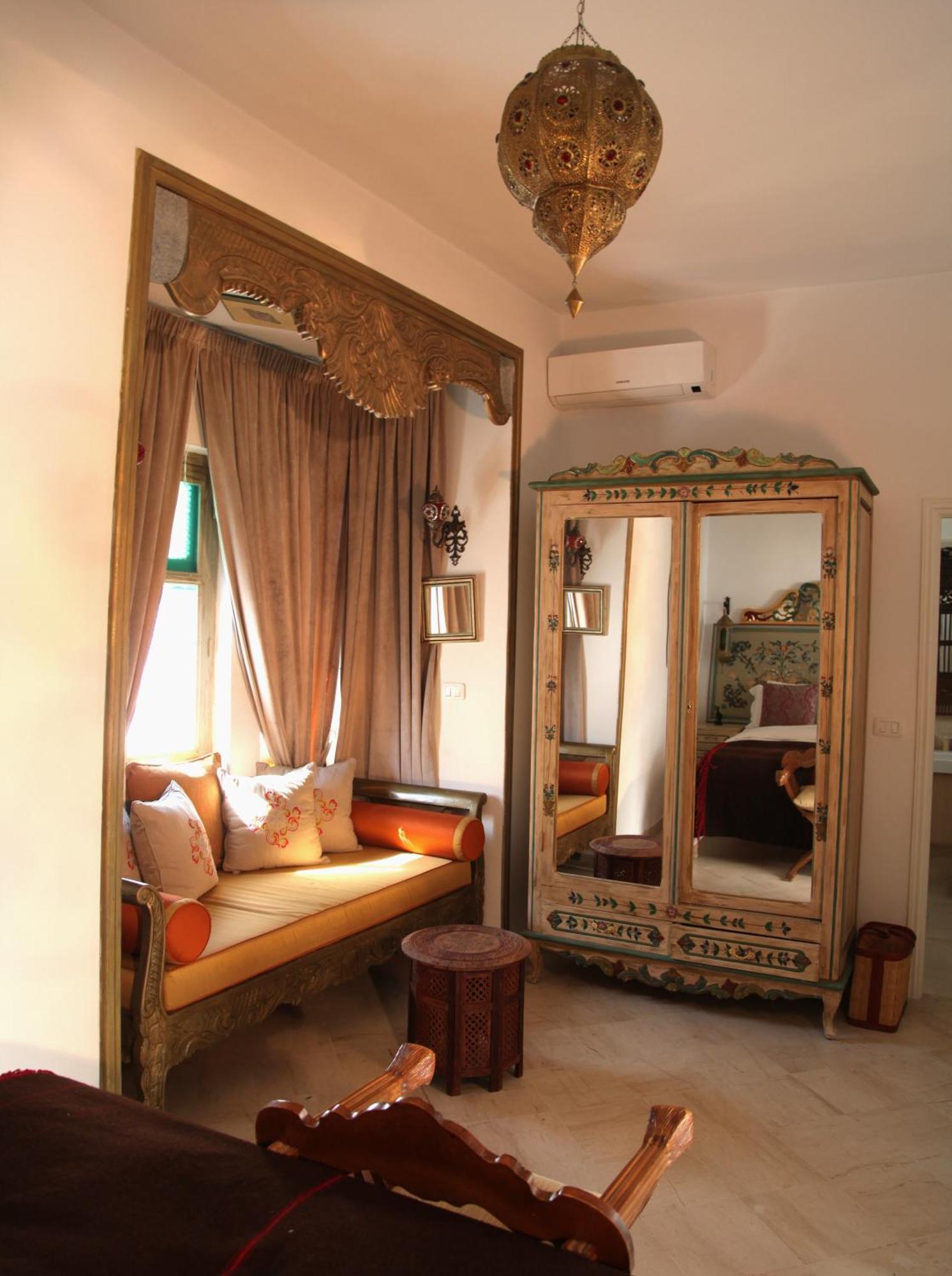 El Patio Courtyard House Hotel Tunis Exterior photo