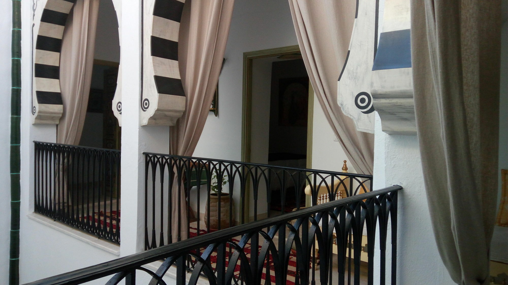 El Patio Courtyard House Hotel Tunis Exterior photo